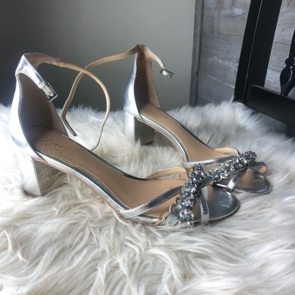 Jewel By Badgley Mischka size 8 Giona block silver beaded dress wedding heels - Picture 1 of 8